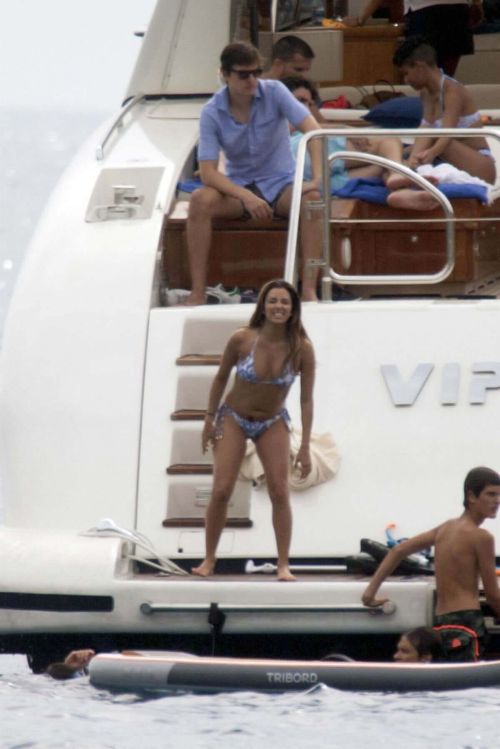 Eva Longoria in Bikini at a Yacht in Mallorca Photos 5