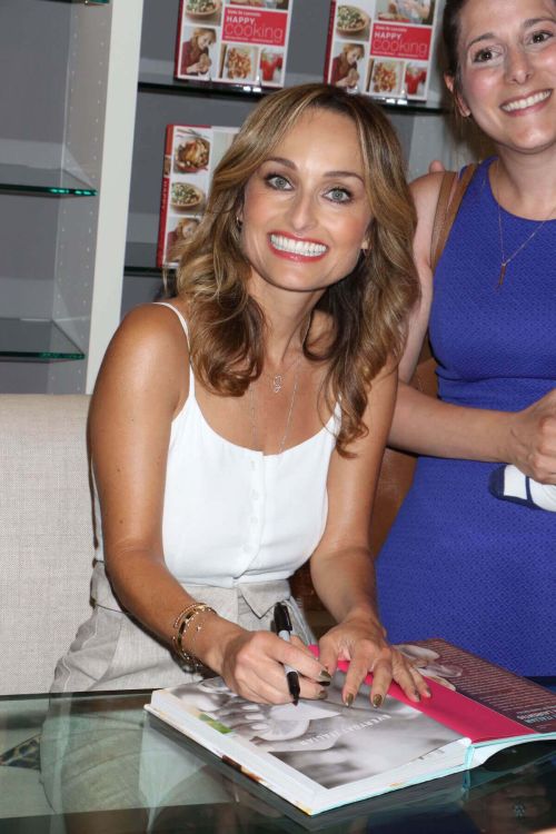 Giada De Laurentiis at Williams-sonoma Product Collaboration Launch in New York 1