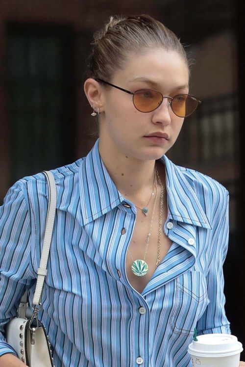 Gigi Hadid in Jeans Leaves Her Apartment in New York Images 1