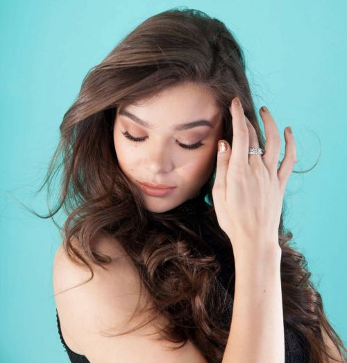 Hailee Steinfeld Photoshoot for The Guardian Magazine, July 2017 1