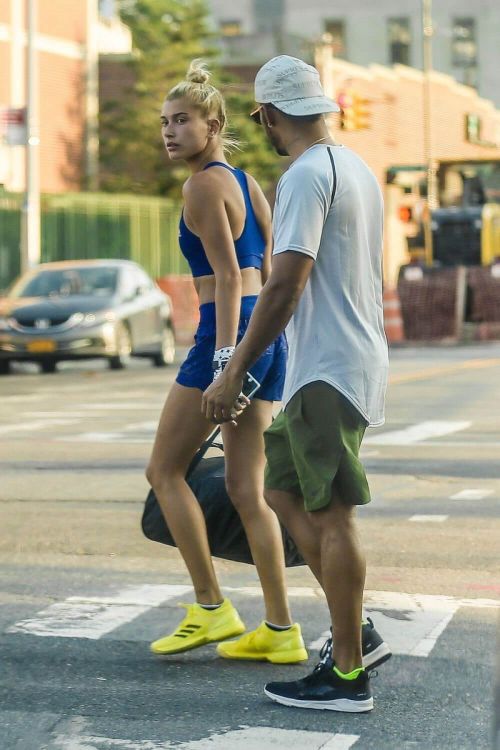 Hailey Rhode Baldwin Stills Heading to a Gym in New York 2