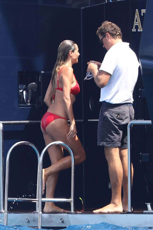 Heidi Klum in Bikini at a Yacht in Saint Tropez Photos 8