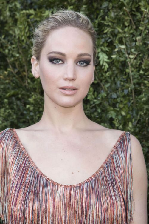 Jennifer Lawrence Stills at Christian Dior Fashion Show Photocall in Paris 3