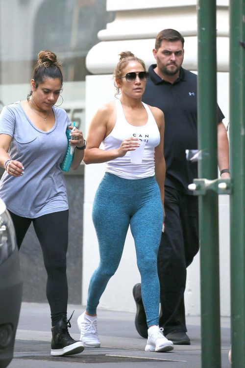 Jennifer Lopez Leaves a Gym in New York Photos 2