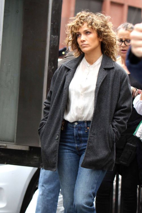 Jennifer Lopez Stills on the Set of Shades of Blue in New York 6