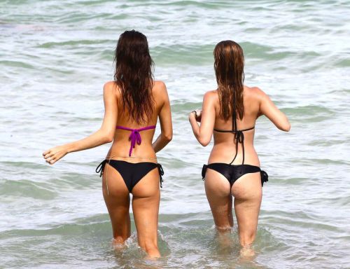 Julia Pereira and Carla Pereira in Bikinis at a Beach in Miami 3