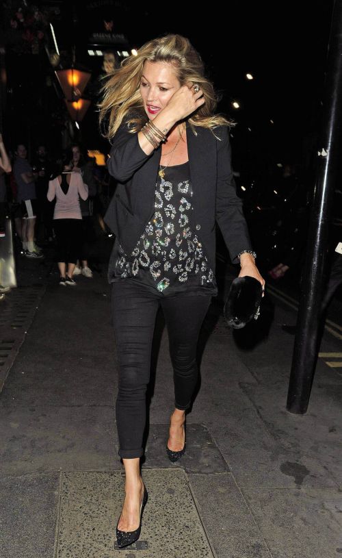 Kate Moss at Mr Chows Restaurant in London Photos 1