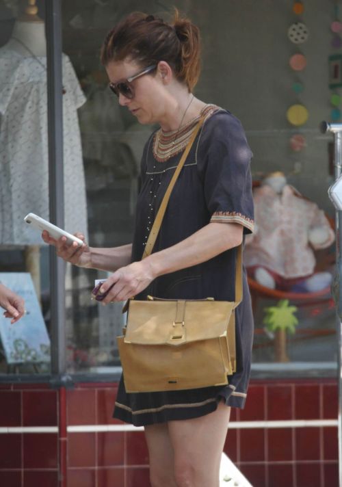 Kate Walsh Stills Out for Lunch in Studio City 3