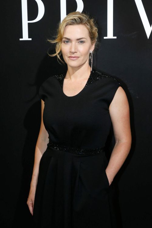 Kate Winslet Stills at Giorgio Armani Prive Haute Couture Show in Paris 1