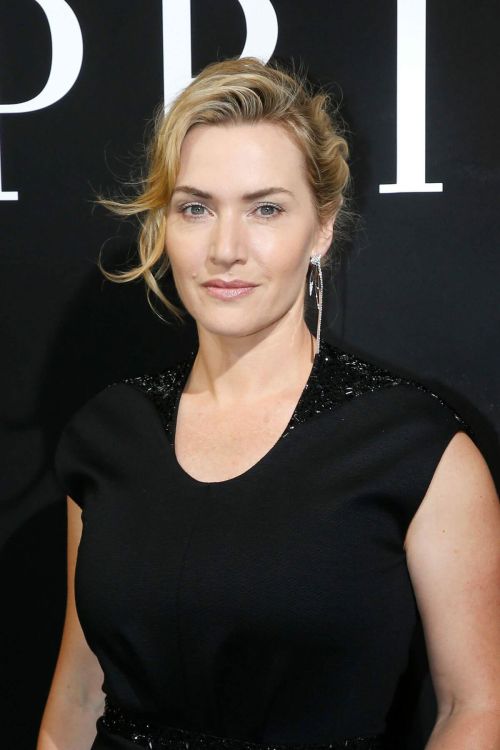 Kate Winslet Stills at Giorgio Armani Prive Haute Couture Show in Paris 2