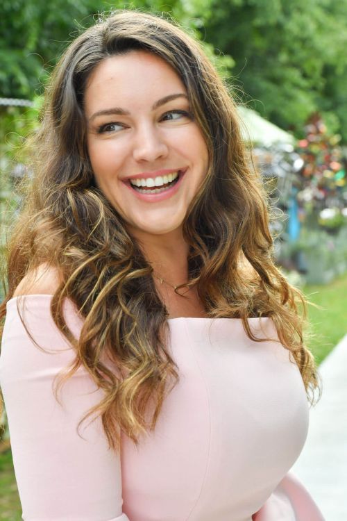 Kelly Brook Stills at Hampton Court Flower Show in London 10