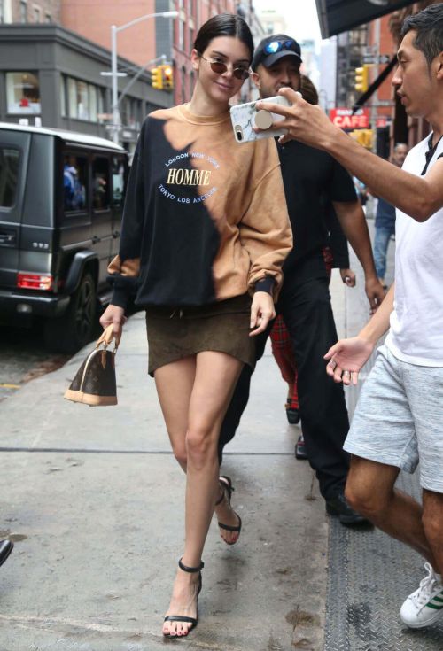 Kendall Jenner Stills Out and About in New York 10