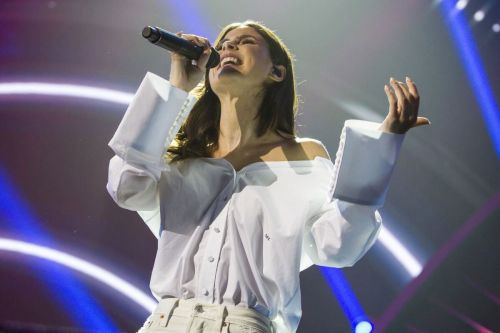 Lena Meyer-Landrut Stills Performs at Global Citizen Festival in Hamburg 5