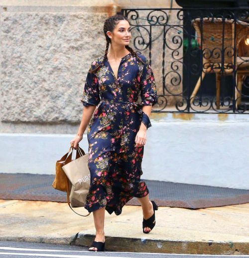 Lily Aldridge Out and About in New York Photos 1