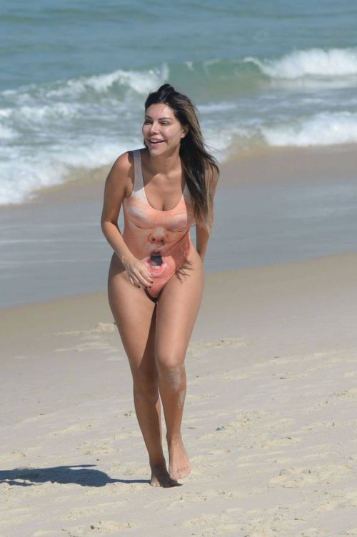 Liziane Gutierrez in Shocked Trump Swimsuit at a Beach in Brazil Photos 2