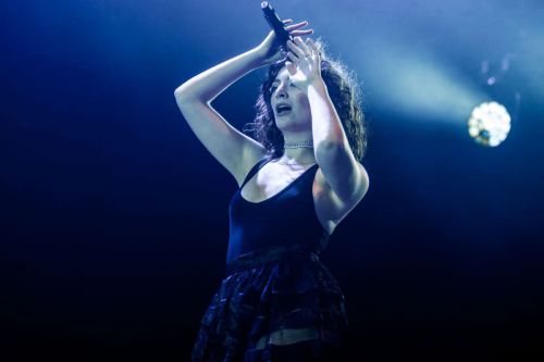 Lorde Stills Performs at Roskilde Festival in Denmark 9