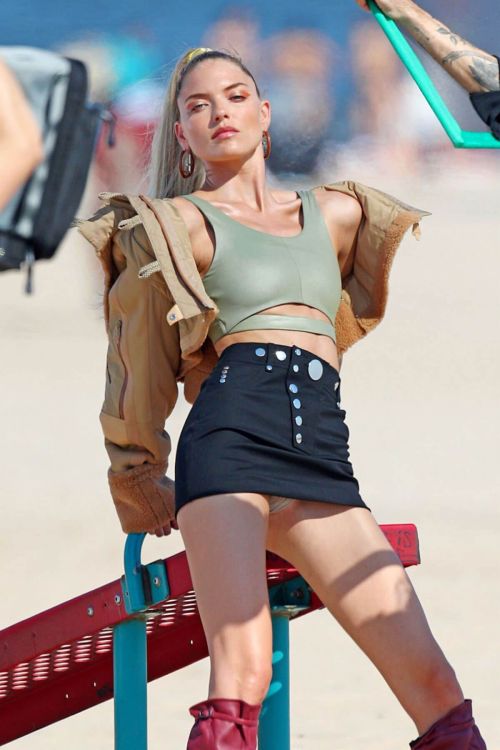 Martha Hunt on the Set of VS Photoshoot at Coney Island 1