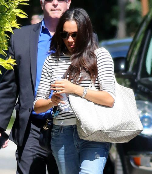 Meghan Markle Stills at Her Home in Toronto 3