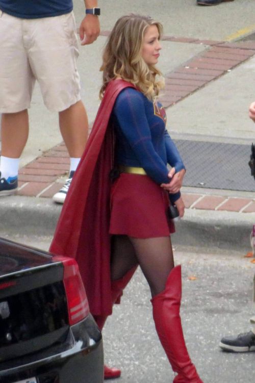 Melissa Benoist on the Set of Supergirl in New Westminster Photos 3