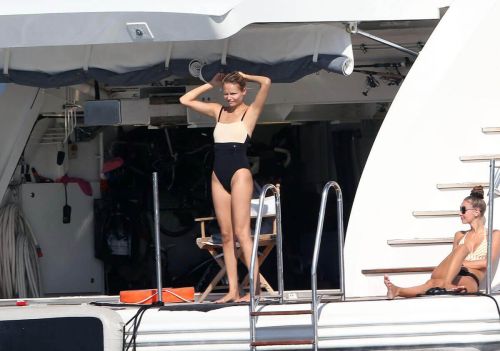 Natasha Poly in Swimsuit on the Yacht in Saint Tropez Photos 10