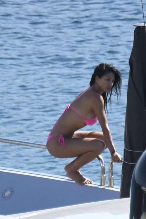 Nicole Scherzinger Stills in Bikini at a Boat in Mykonos 11