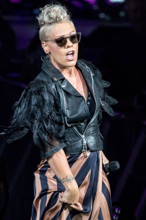 Pink Performs Stills at Summerfest Music Festival 2017 in Milwaukee