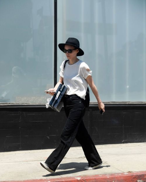 Rooney Mara Stills Out in Los Angeles 6