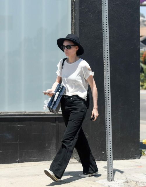 Rooney Mara Stills Out in Los Angeles 7