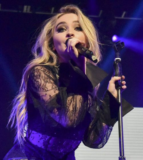 Sabrina Carpenter Performs at Wiltern in Los Angeles Photos