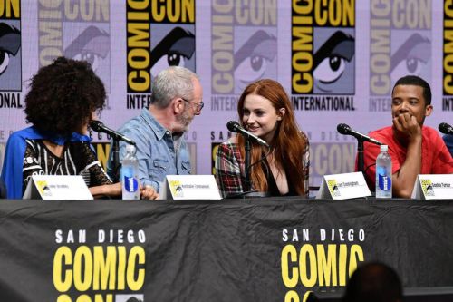 Sophie Turner Photos at Comic-con in San Diego 5