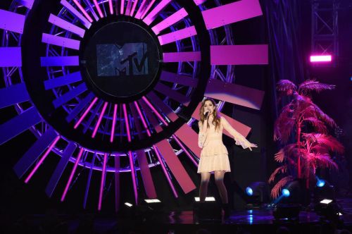 Sydney Sierota Stills at MTV Fandom Fest at Petco Park in San Diego 1