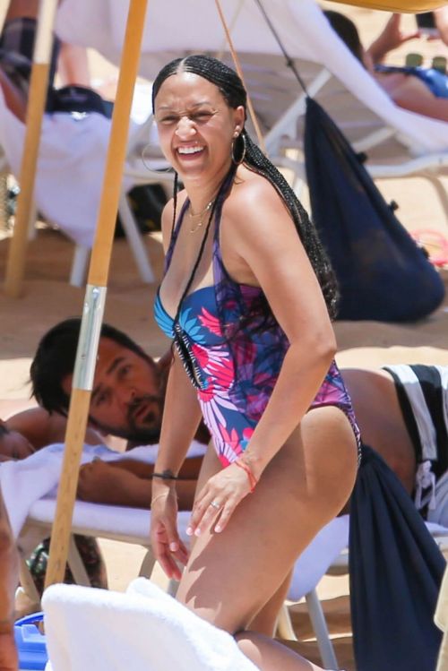 Tia Mowry Stills in Swimsuit on the Beach in Hawaii 10