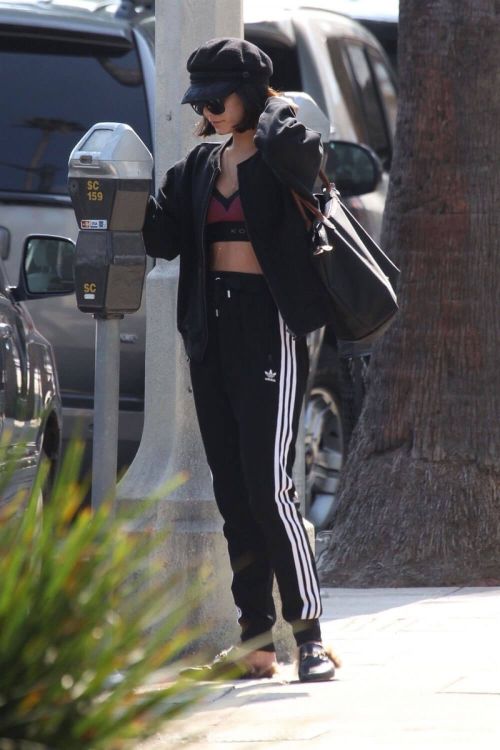 Vanessa Hudgens Stills Heading to a Gym in Los Angeles 12