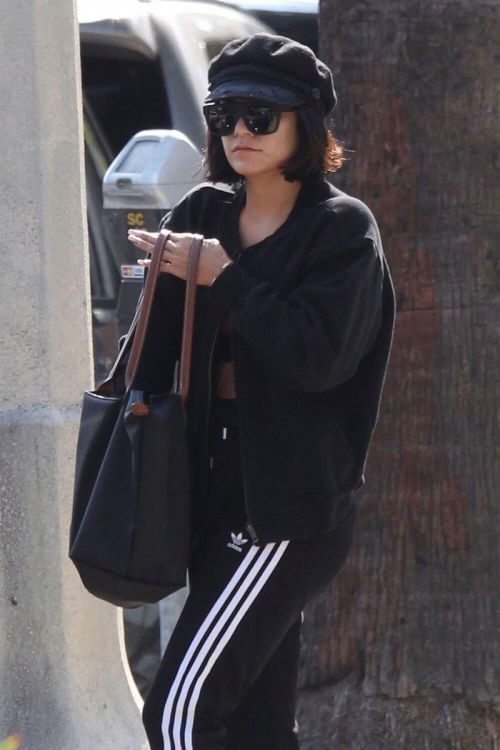 Vanessa Hudgens Stills Heading to a Gym in Los Angeles 14