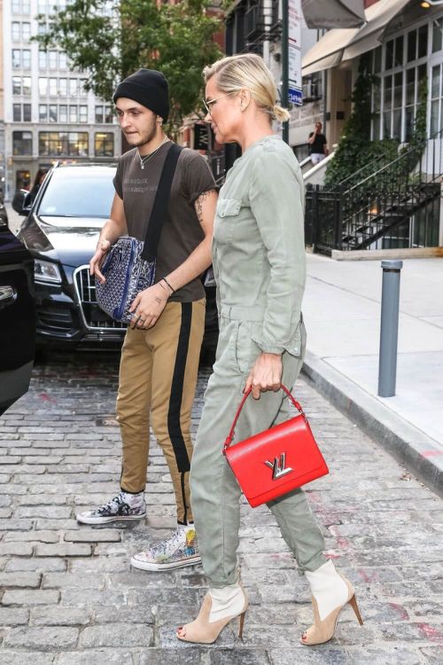 Yolanda Hadid and Anwar Hadid Stills Out in New York 3