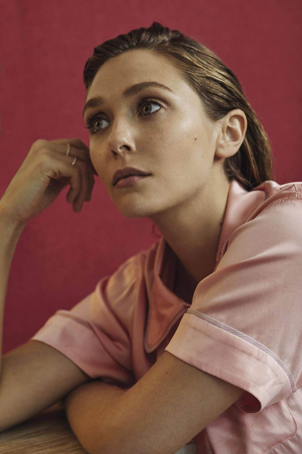 Elizabeth Olsen Photos for ES Magazine, August 2017