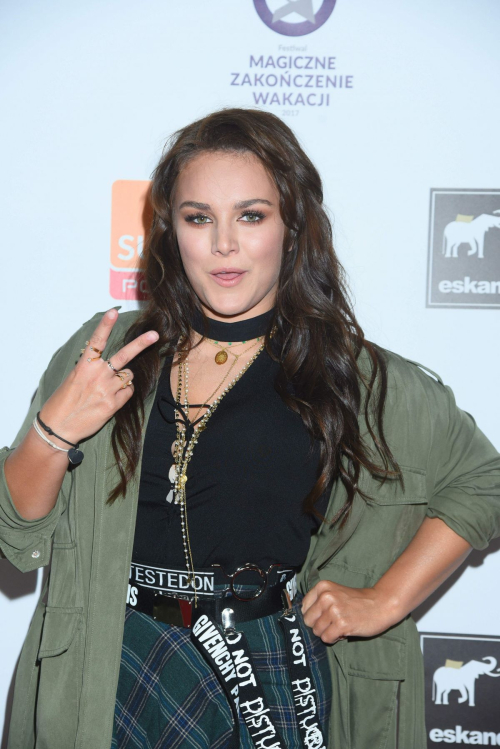 Ewa Farna Stills at Festival of the Magic End of Holiday 12