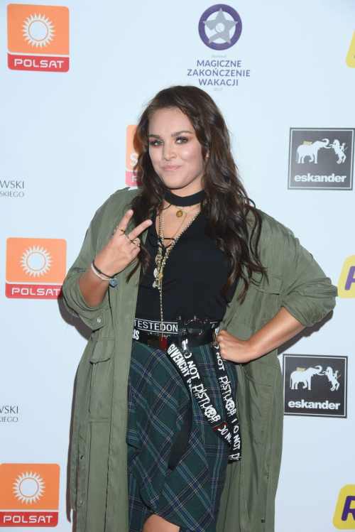 Ewa Farna Stills at Festival of the Magic End of Holiday 1