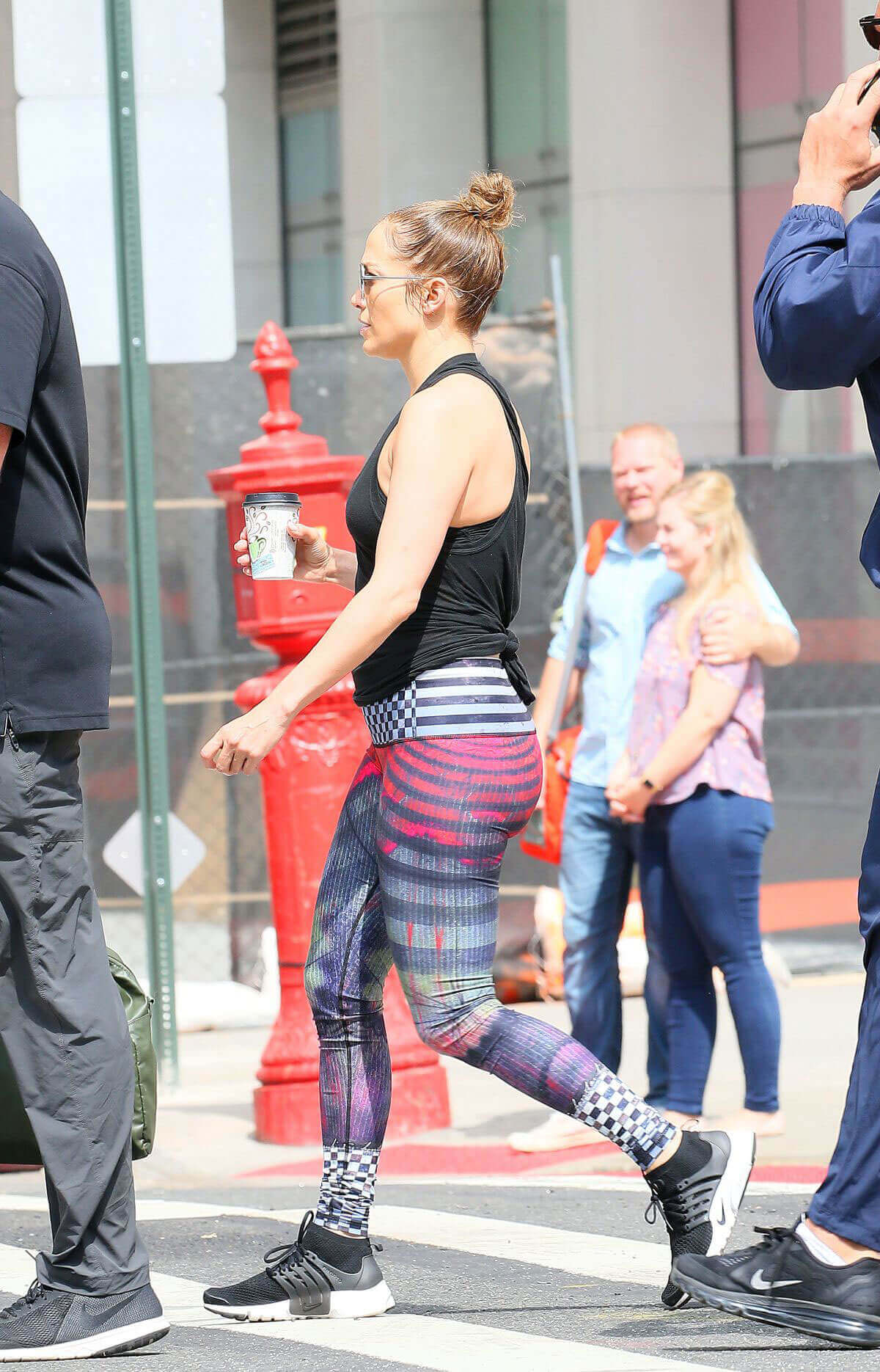 Jennifer Lopez Stills Heading to a Gym in New York Images