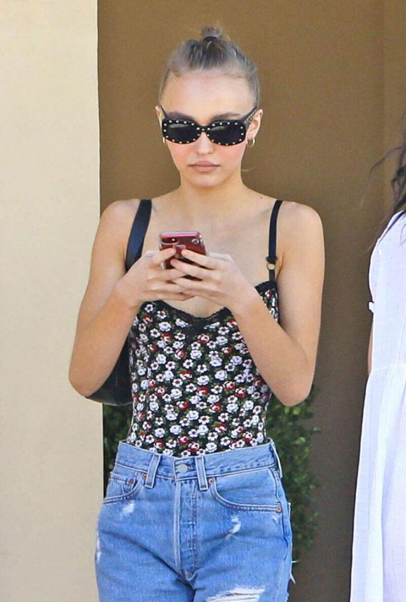 Lily-Rose Depp Stills Out for Lunch in Beverly Hills