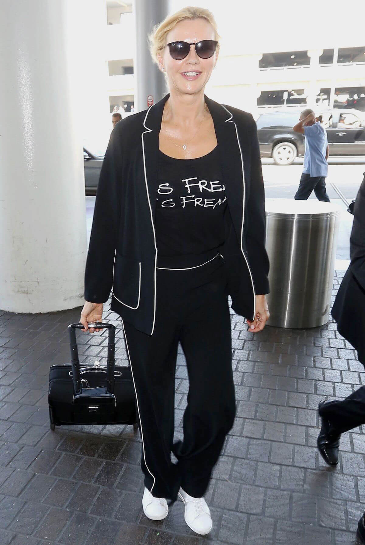 Veronica Ferres Stills at LAX Airport in Los Angeles