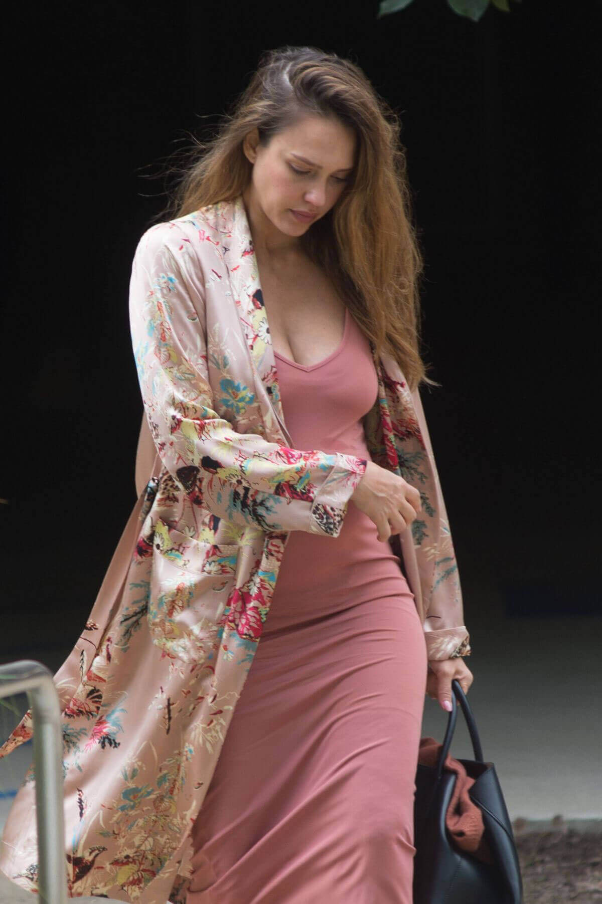 Pregnant Jessica Alba Shows Baby Bump Stills Out and About in Los Angeles