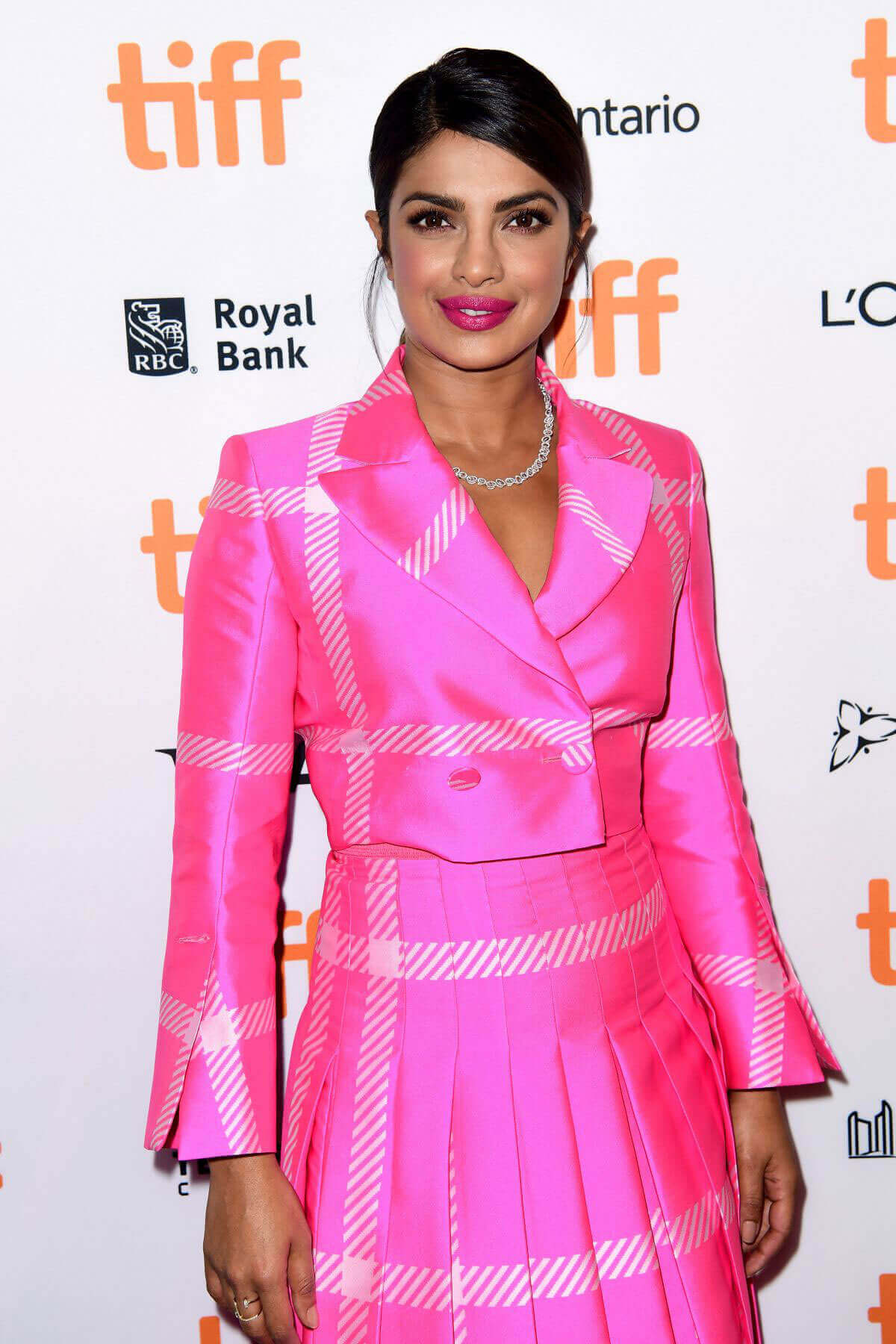 Priyanka Chopra wears Hot Pink Outfit at Pahuna: The Little Visitors Premiere at 2017 TIFF in Toronto