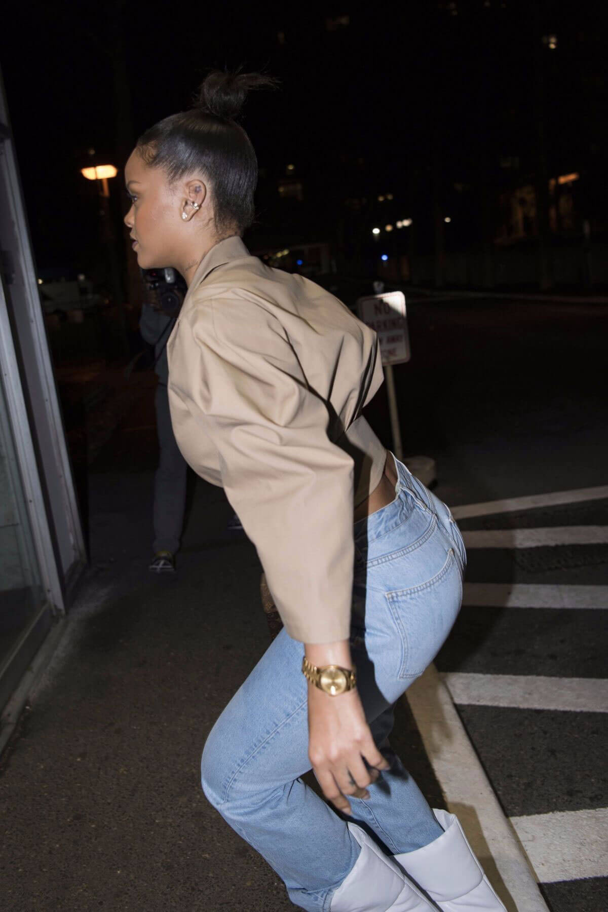 Rihanna Stills Night Out in New York Images