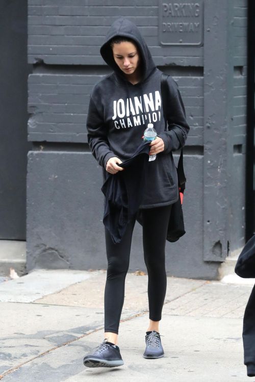 Adriana Lima wears Black Hoodie & Tights Bottom Leaves a Gym in New York 1
