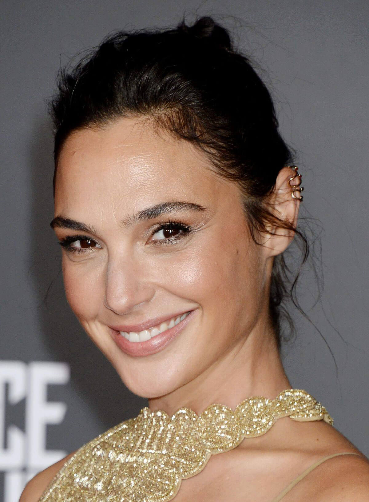 Gal Gadot Stills at Justice League Premiere in Los Angeles