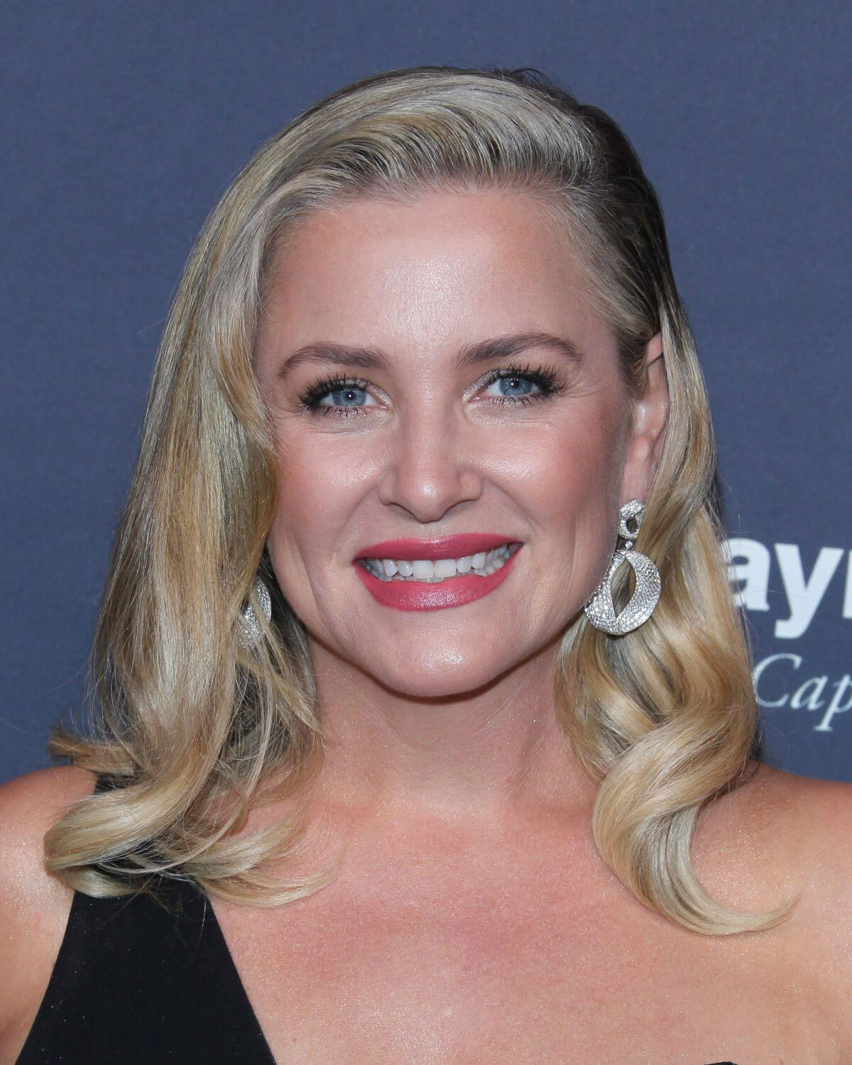 Jessica Capshaw Stills at 2015 baby2baby Gala in Los Angeles