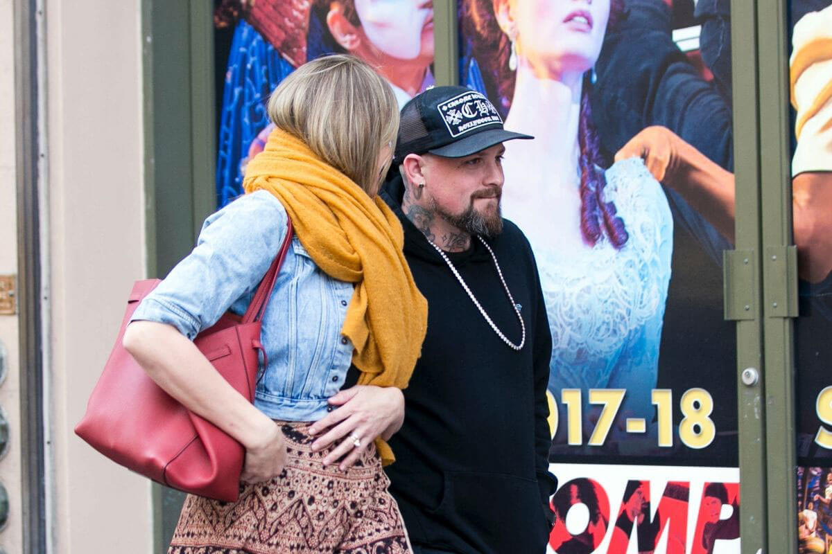 Cameron Diaz and Benji Madden Stills Out in Los Angeles 2017/12/25