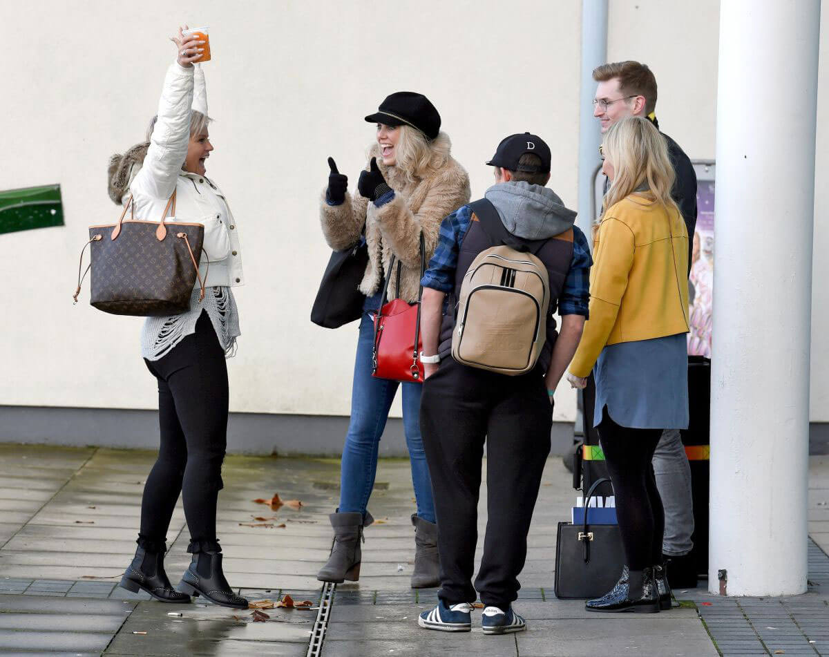 Kerry Katona Stills Arrives at Middleton Arena in Manchester 2017/12/16