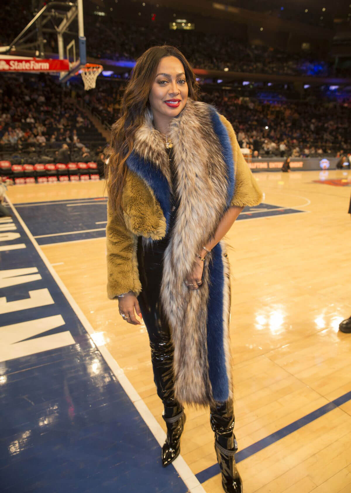 La La Anthony Stills at Madison Square Garden in New York 2017/12/16